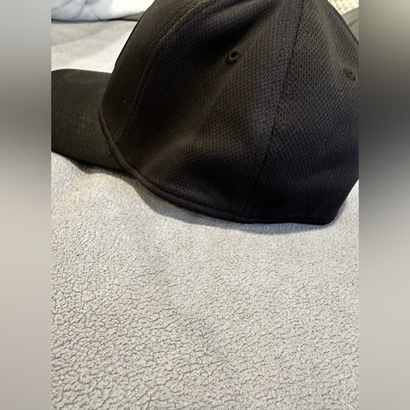 NWOT All Mushrooms are Magic Black Fitted Baseball Cap. L-XL. Brown Leather. - Picture 3 of 8